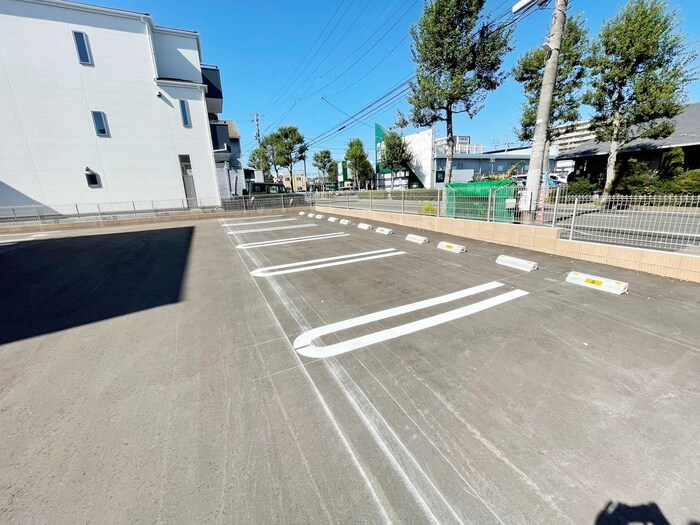 駐車場 アゼイリア　ヒル