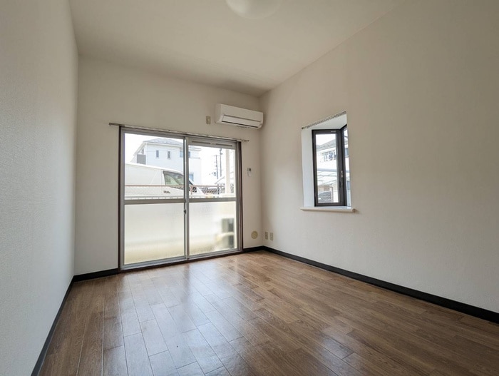 居室 クレージェ原町