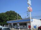 ローソン(コンビニ)まで746m ノイ　アロッジオ