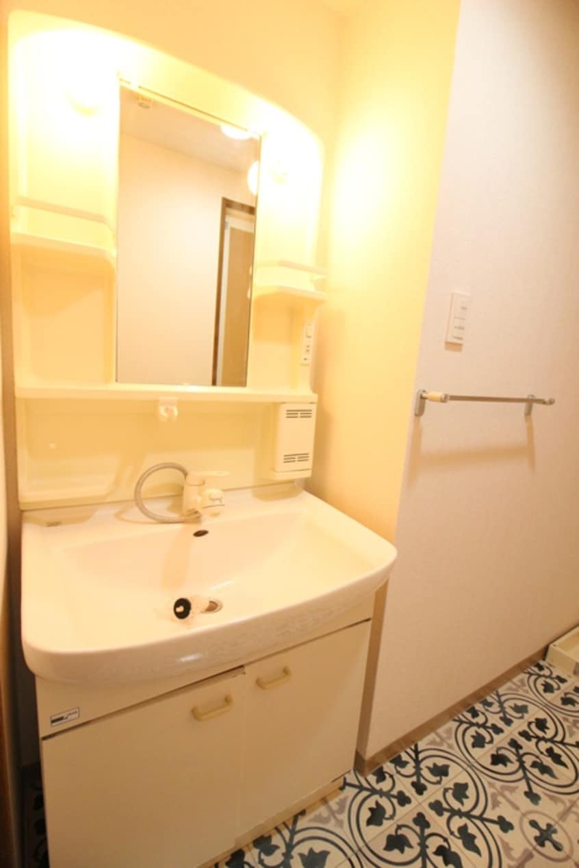 洗面 フレア・ヴィバーチェ