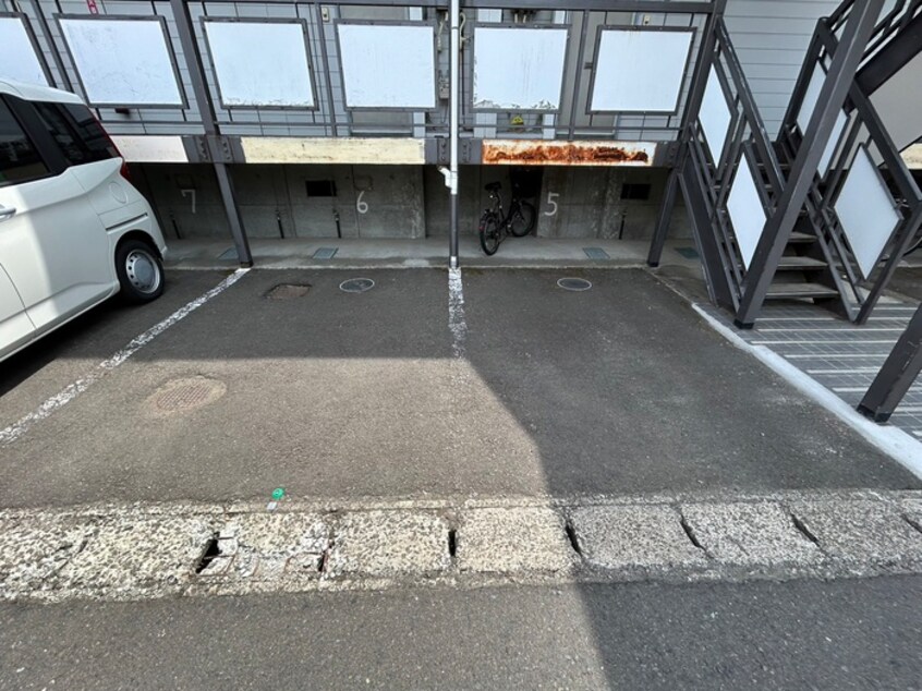 駐車場 サンプラザ