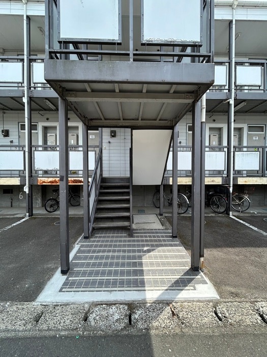 駐輪場 サンプラザ