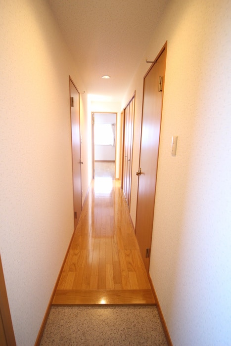 玄関 ベルメゾン新田東