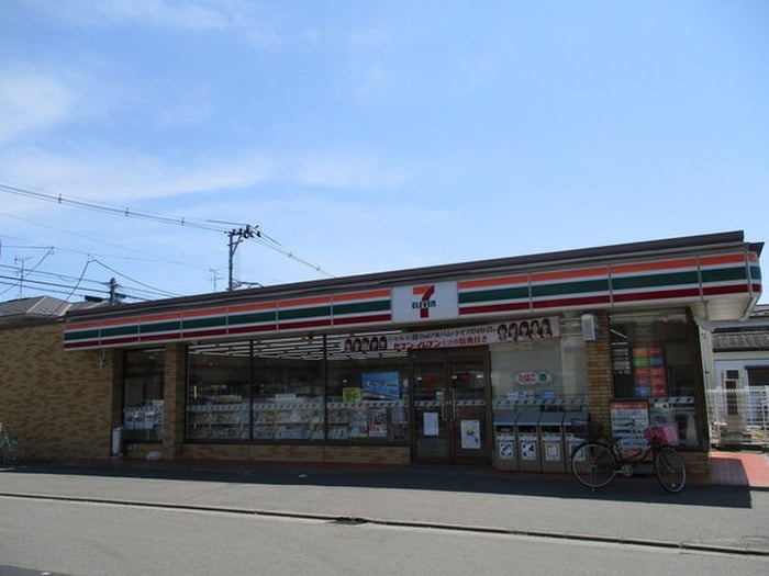 セブンイレブン新田2丁目店(コンビニ)まで610m ベルメゾン新田東