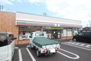 セブンイレブン(コンビニ)まで109m クレセントガーデンⅢ