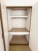 収納 アリスト