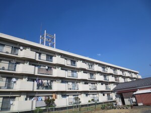 八幡ハイツ