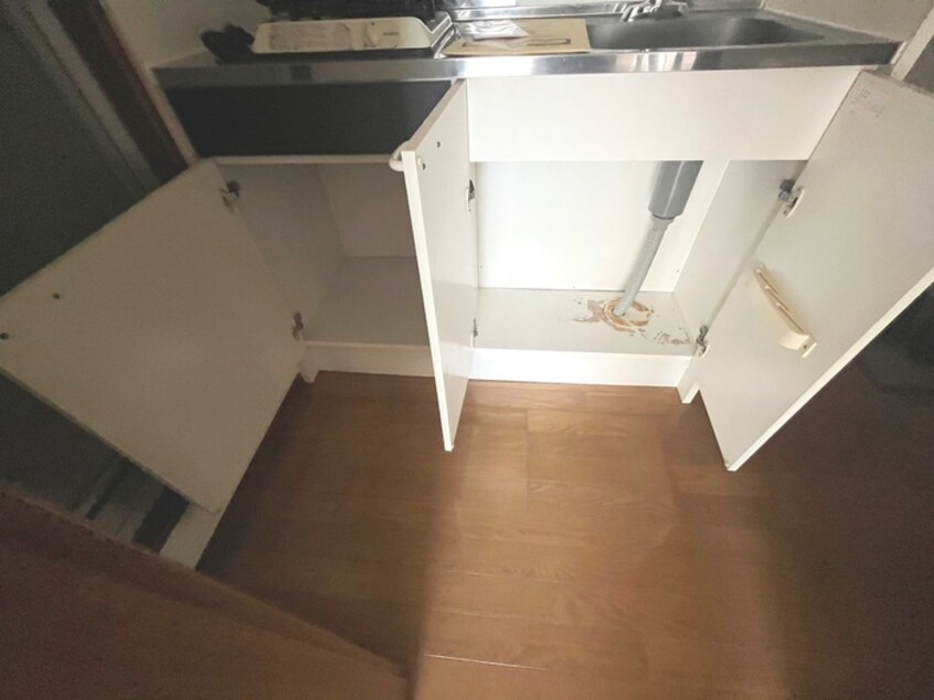 収納 ハイツ秋田屋