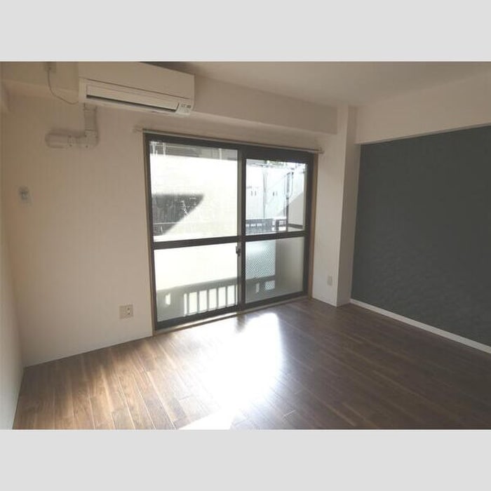 居室 アバンサール泉中央