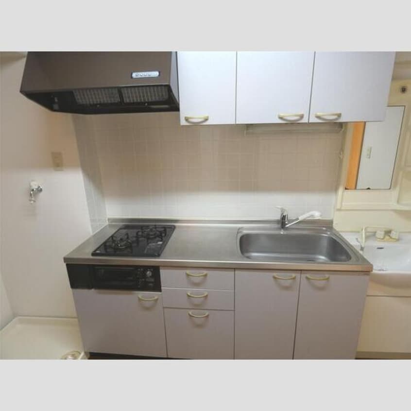 キッチン アバンサール泉中央