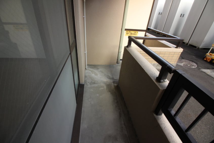 ベランダ・バルコニー アバンサール泉中央