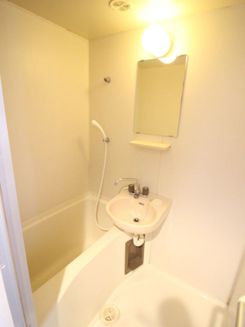 バス／シャワールーム等 ベルシティ萩野町