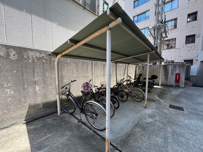 駐輪場 ベルビュ－支倉