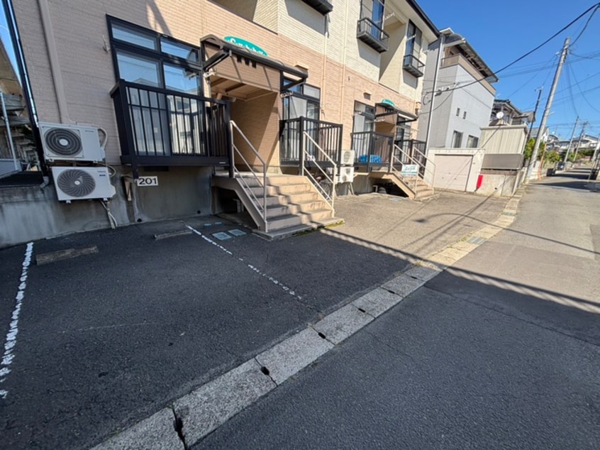 駐車場 Ｃｕｂｂｙ2番館