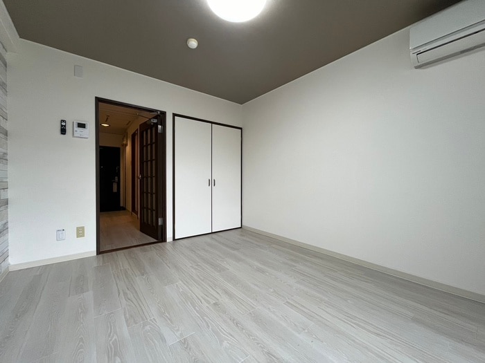 居室 日昭箱塚ビル