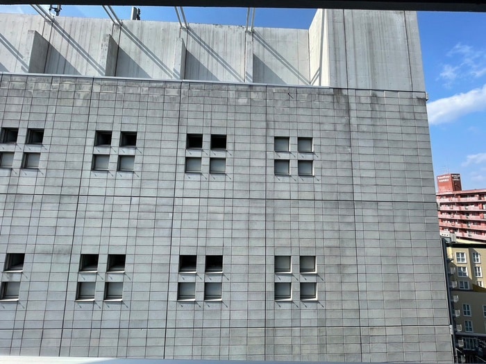 室内からの展望 令和ライフ北目町