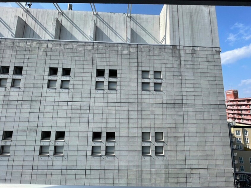 室内からの展望 令和ライフ北目町