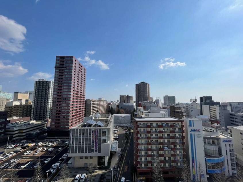 室内からの展望 令和ライフ北目町