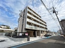 R′s石名坂の外観