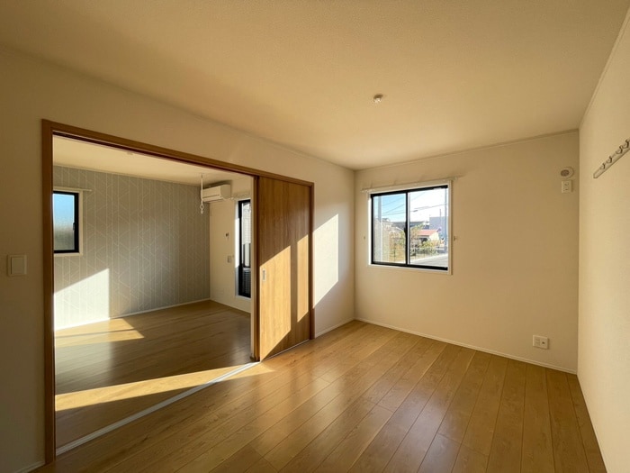 居室 アンレーヴ吉岡A