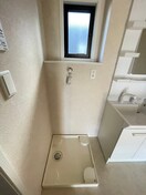 洗濯機置場 アンレーヴ吉岡A