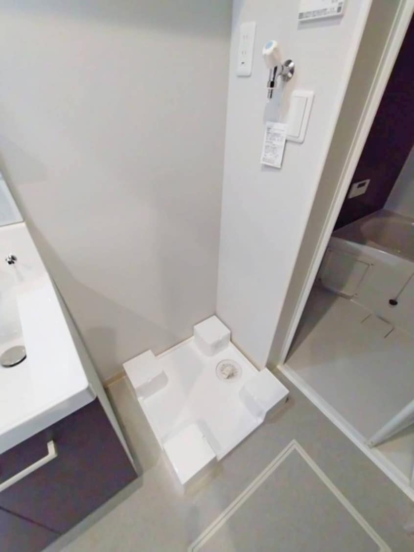 洗濯機置場 リアーレ市名坂