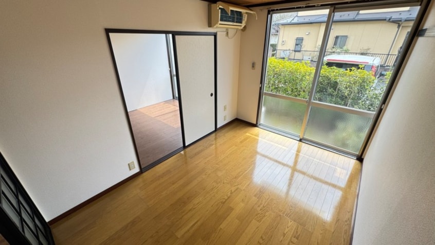 居室 メゾンコスモ