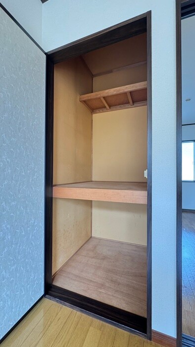 収納 メゾンコスモ