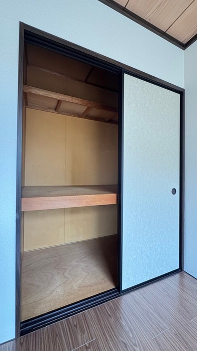 収納 メゾンコスモ