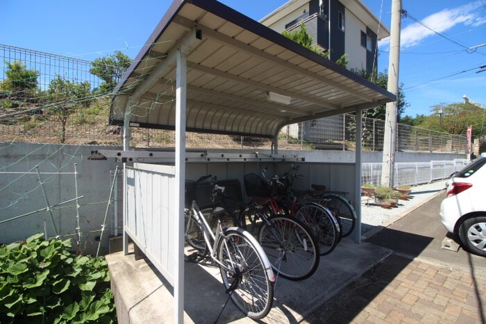 駐輪場 千賀の台SpinachⅢ