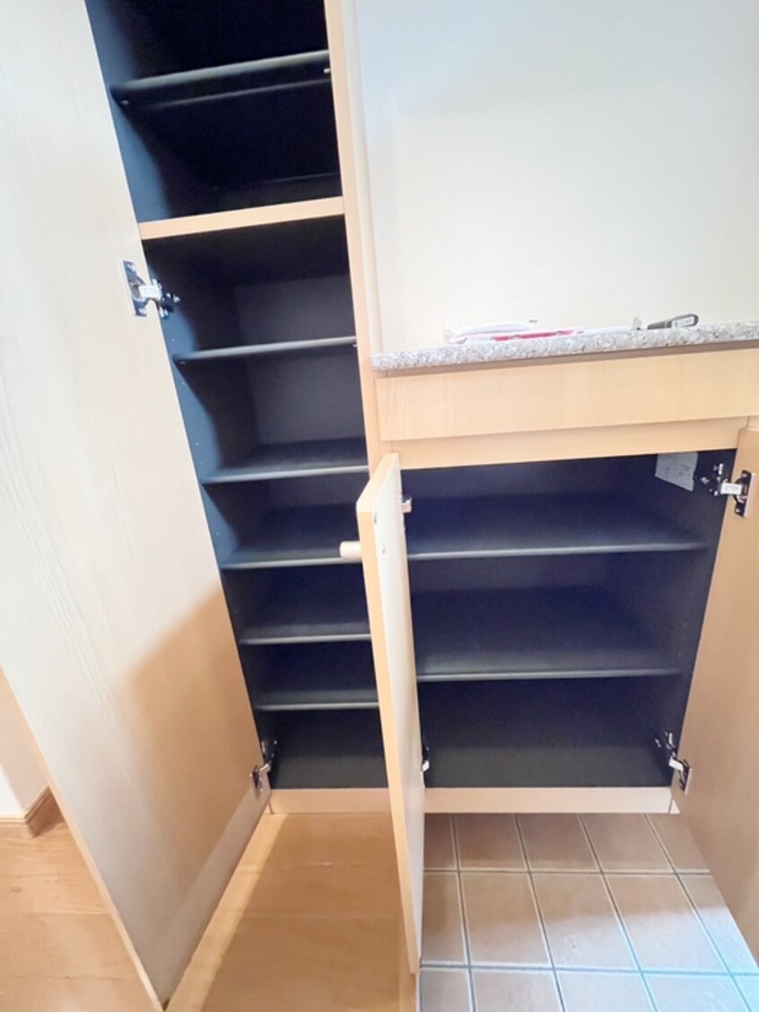 靴箱 千賀の台SpinachⅢ