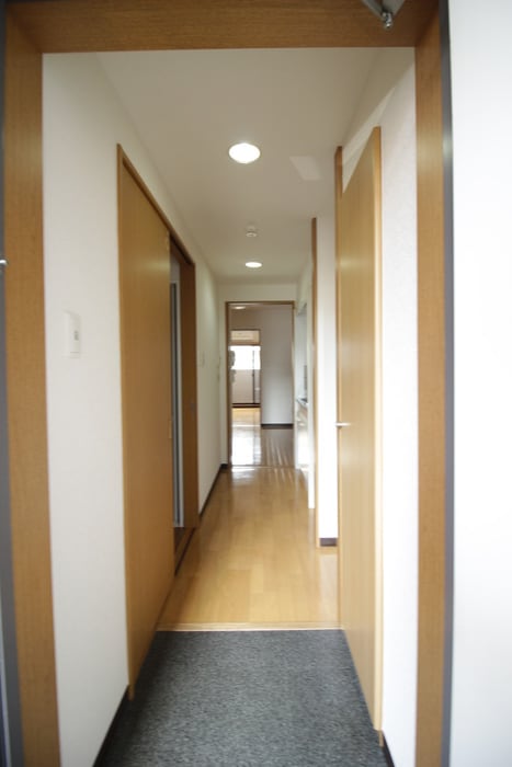 廊下 チェンピー榴岡Ⅲ