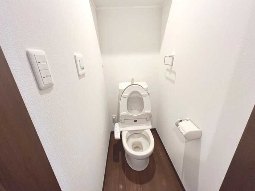 トイレ ブロッサム遠見塚