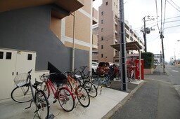 駐輪場