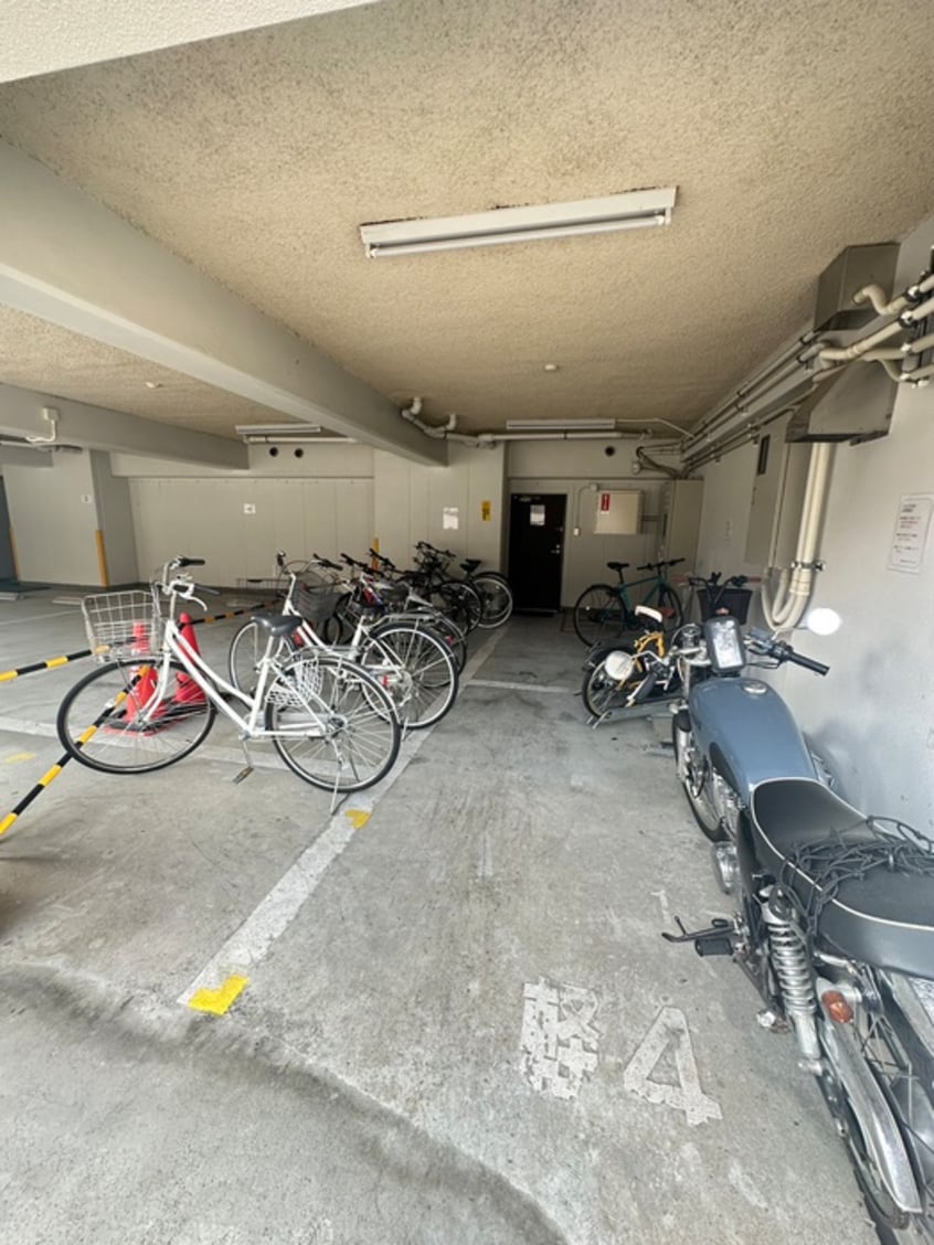 駐輪場 グランテラス柏木