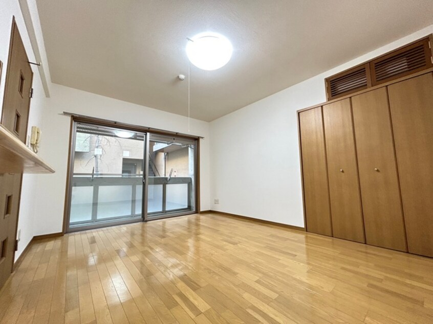 居室 ストゥディオ・ローズマリー