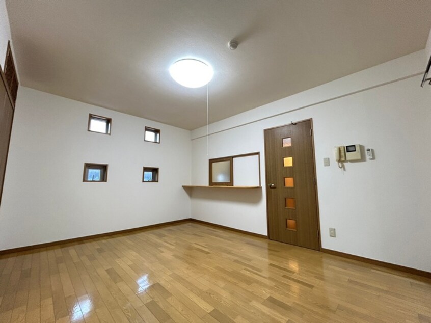 居室 ストゥディオ・ローズマリー