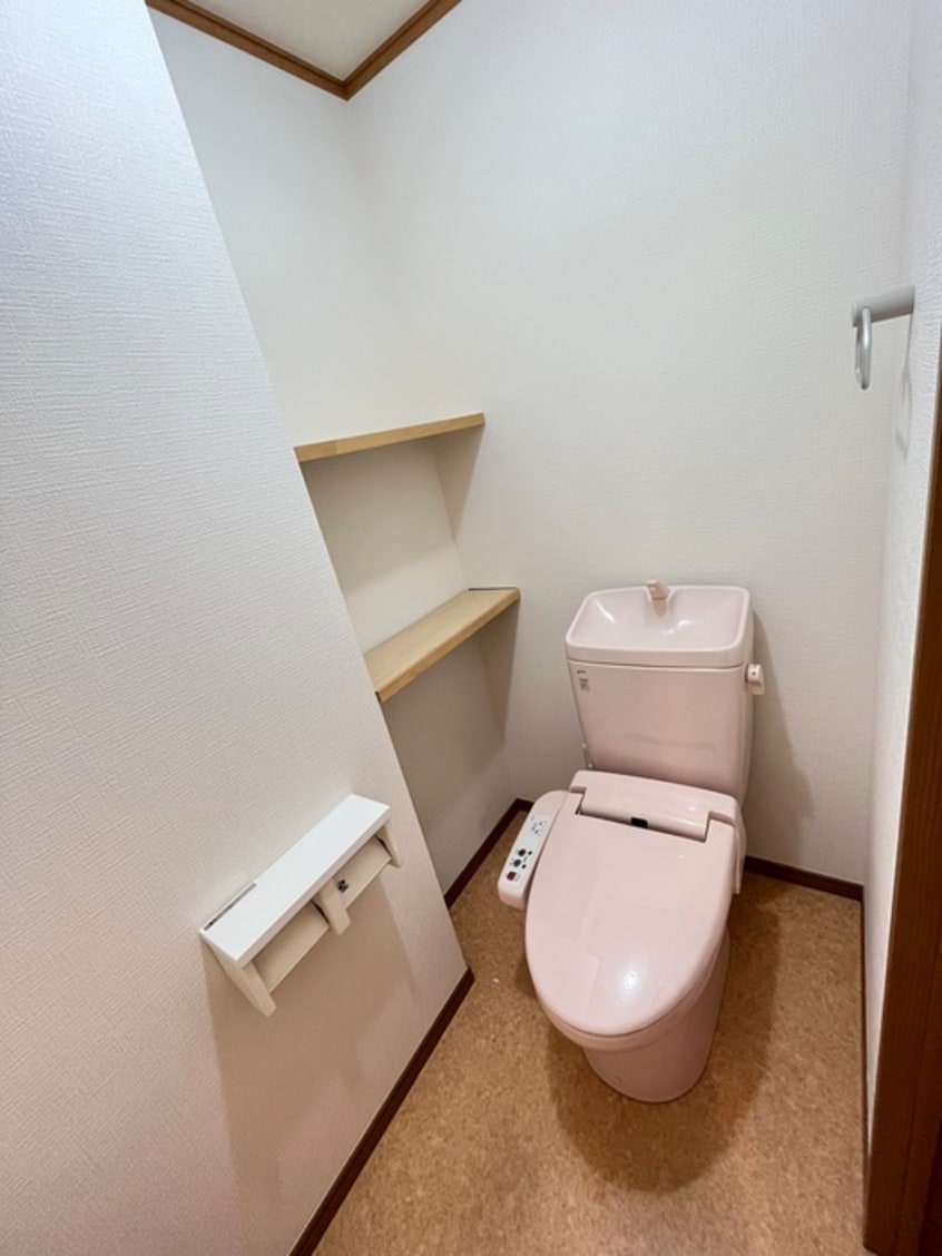 トイレ ﾏｼﾞｪｽﾃｨｯｸﾏﾝｼｮﾝ多賀城
