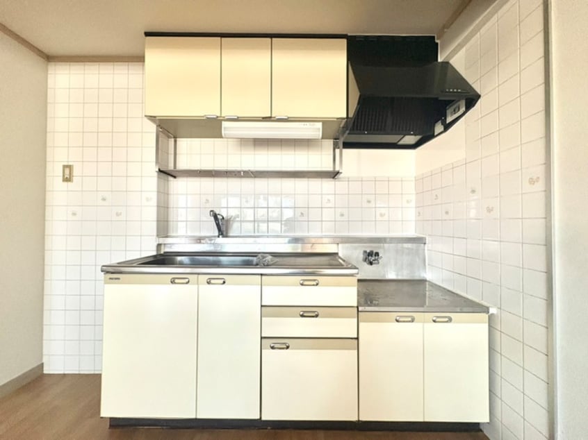 キッチン クレセント名取