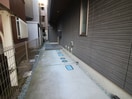 エントランス部分 シャーメゾン真栄