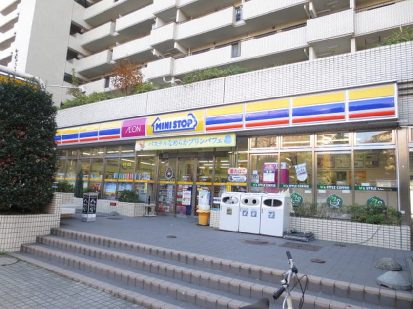 ミニストップ 片平店(コンビニ)まで300m グランビュー青葉通