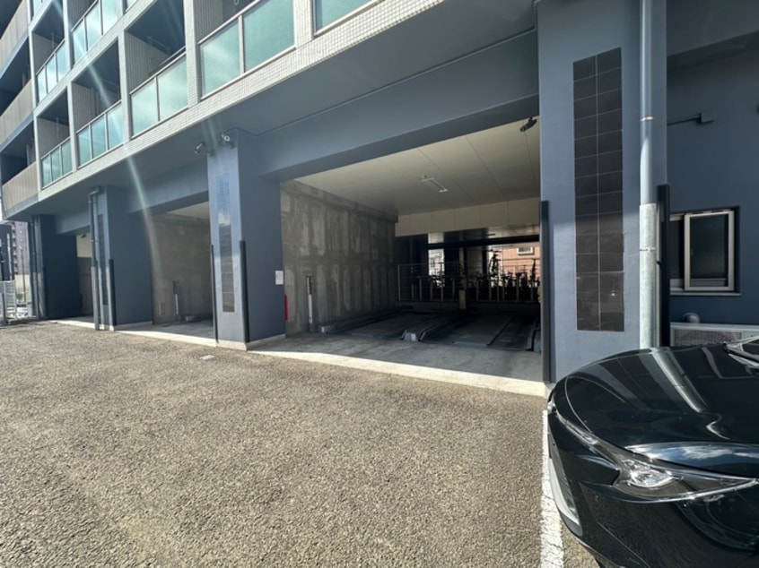 駐車場 レジディア榴岡イースト棟