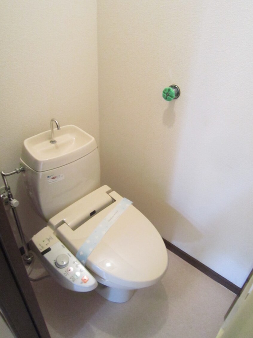 トイレ コーポ蜂屋敷Ｂ