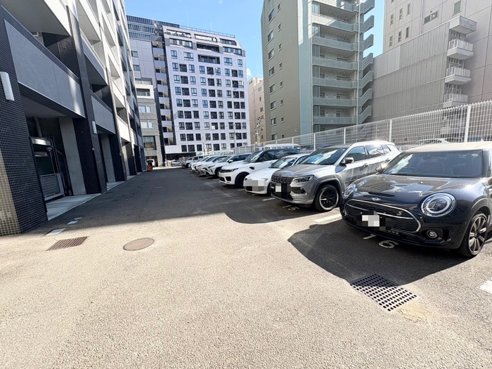 駐車場 ドゥーエ仙台イースト