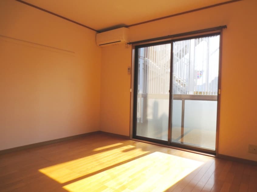 居室 コーポ川原