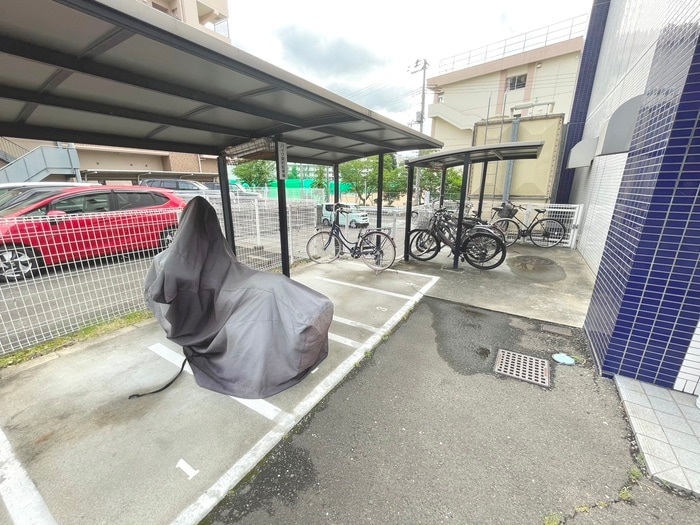 バイク置き場 ベルシティ榴ヶ岡