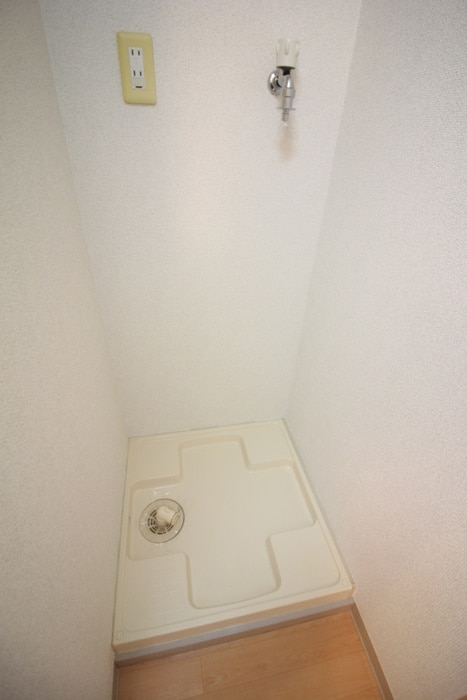 洗濯機置場 エクステリアＪＩＮ川内