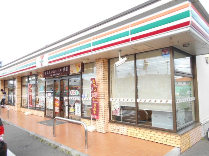 セブンイレブン仙台岩切店(コンビニ)まで1300m オールージュコート