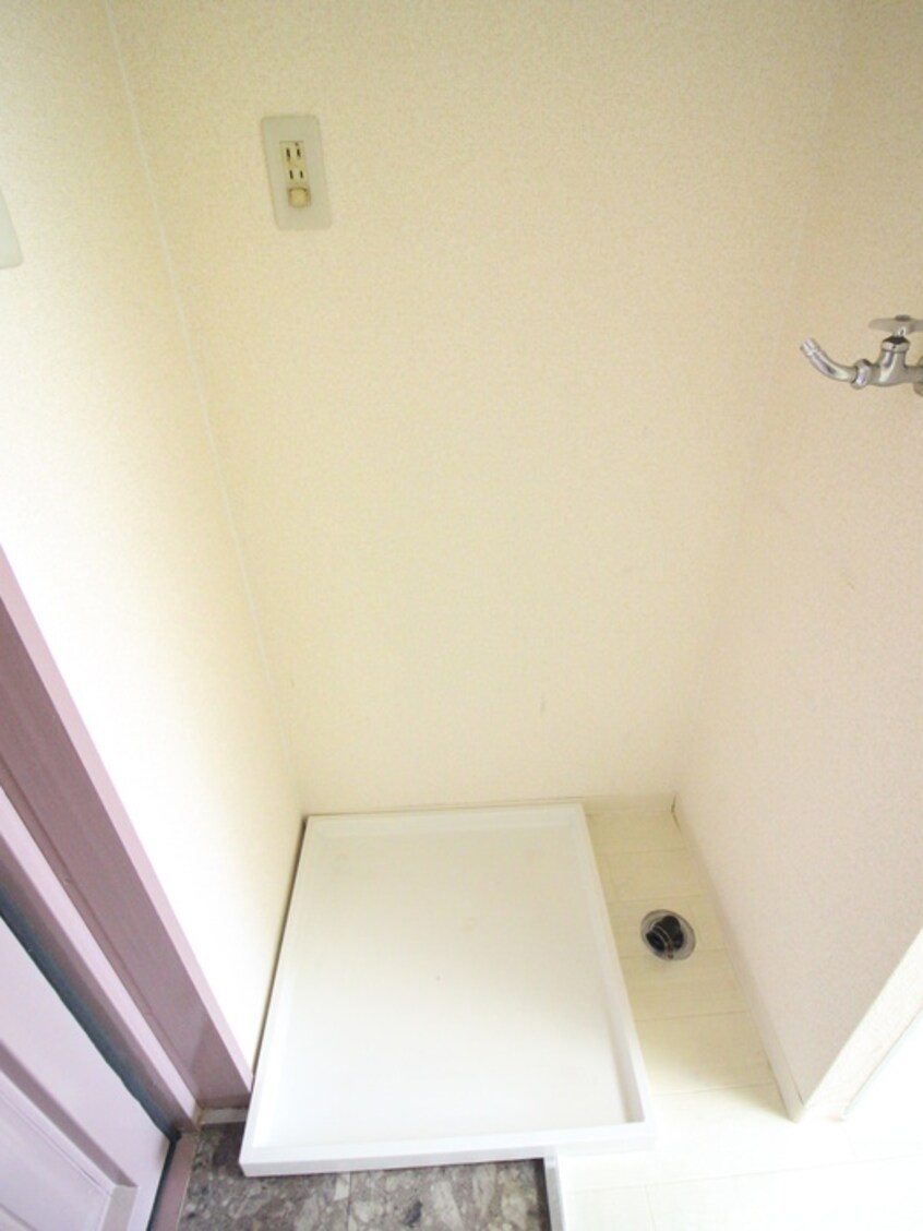 洗濯機置場 メゾン　ドゴ－ル