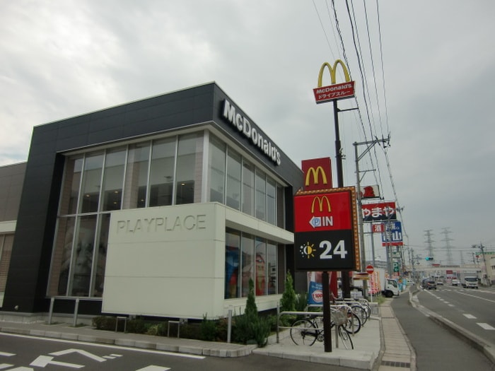 マクドナルド多賀城店(ファストフード)まで140m リヴェール